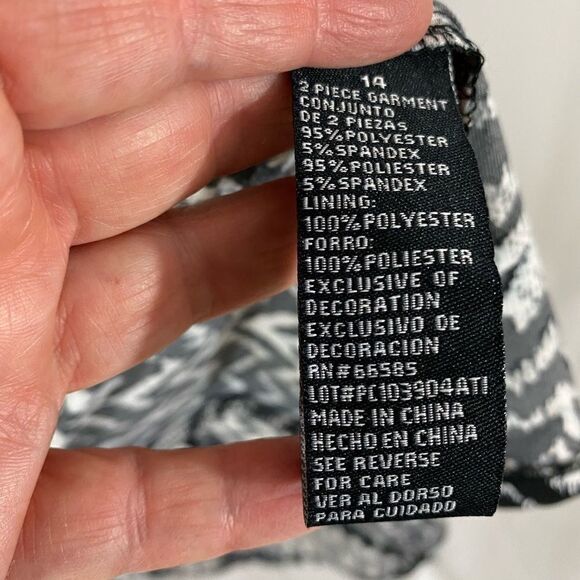 NWT Perception Black and White Dress - Picture 7 of 7